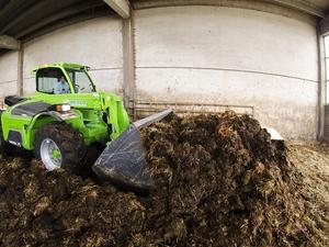 MERLO TF 42.7 CS-140